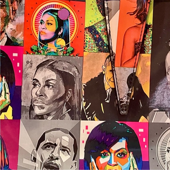 Vinyl Purse With Magazine Covers Obama Michelle & Barak NWT stylish. - Picture 2 of 4